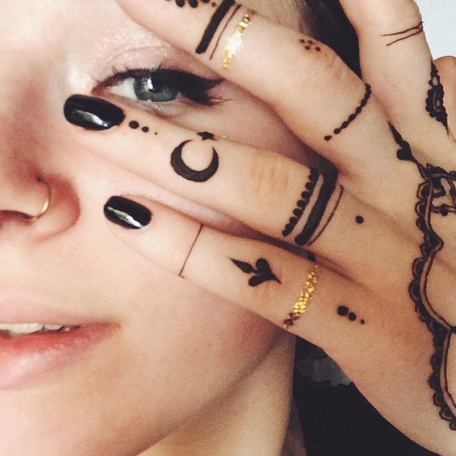 10 Latest Finger Mehndi Design Ideas For Eid Bling Sparkle
