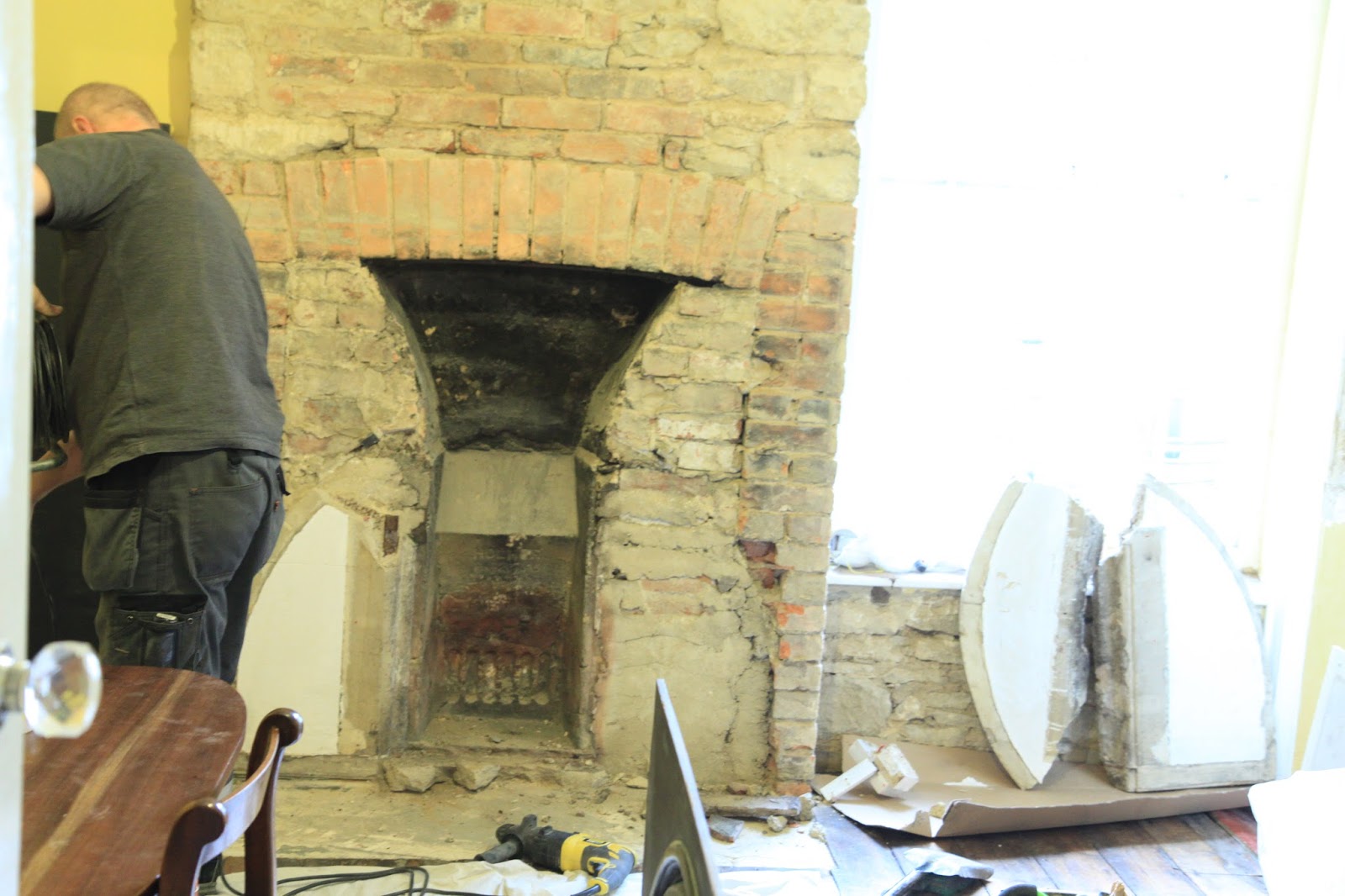 Getting The Chimney Breast Ready.... Modern Small Home Interior Design