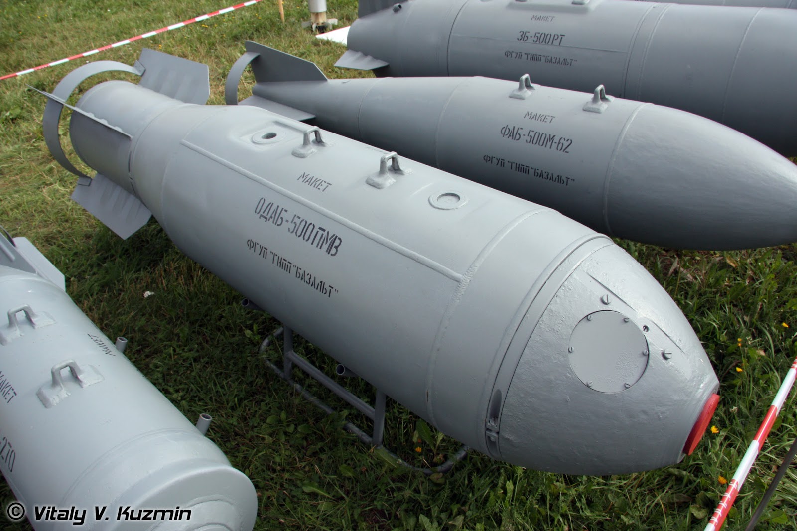 Brown Moses Blog Unique Footage Of A Thermobaric Bomb Dropped Over Syria