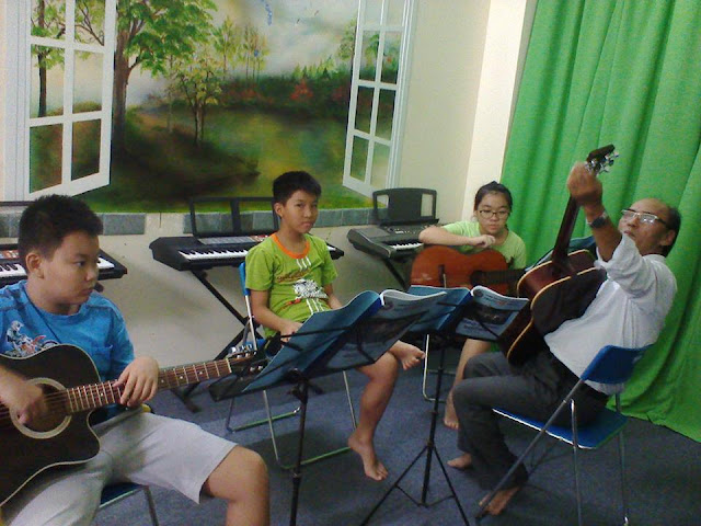 Học đàn guitar tại quận Bình Thạnh TP HCM