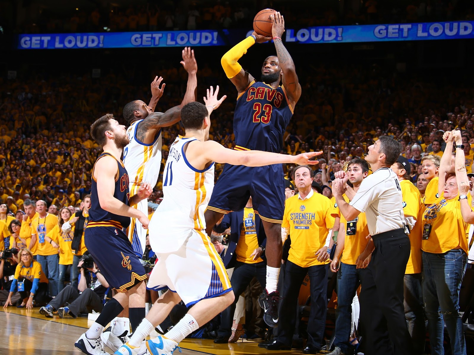 Does LeBron James Have The Clutch Gene? Basketball Breakdowns NBA