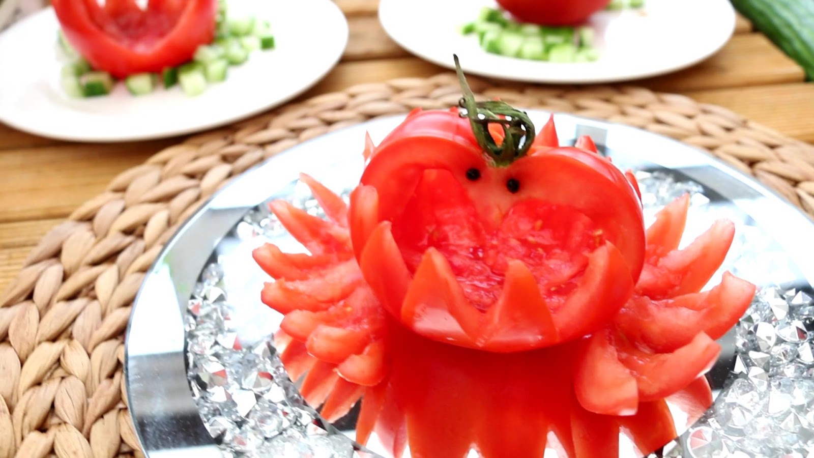 ItalyPaul Art In Fruit & Vegetable Carving Lessons Attractive