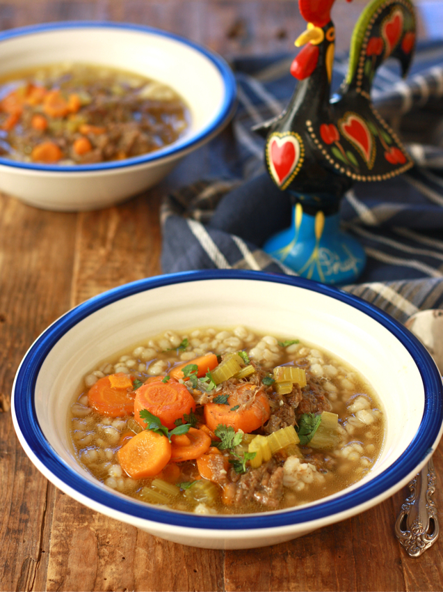 Asian-style Beef Barley Soup recipe by SeasonWithSpice.com