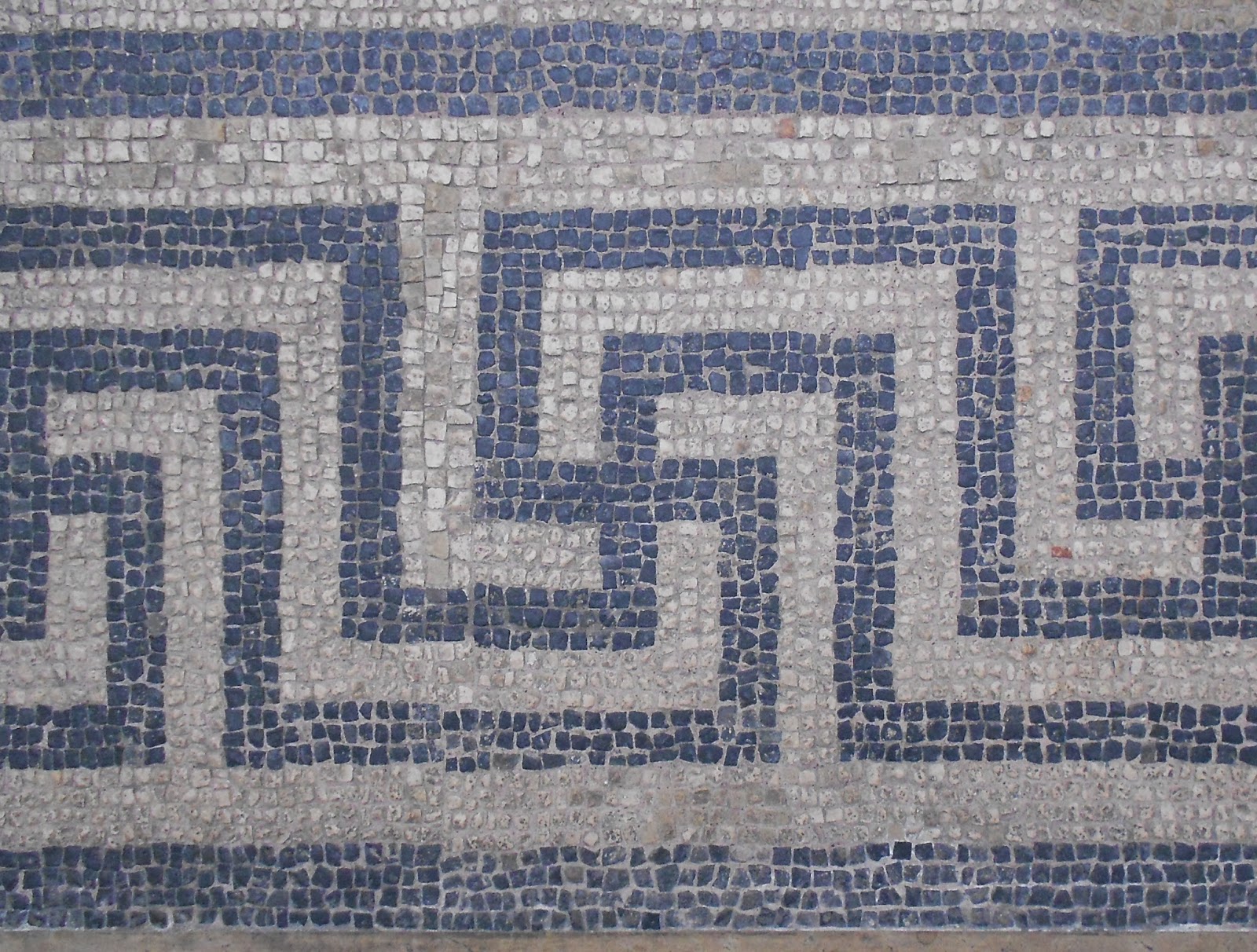 mosaico con greca a svastica, Pergamo museo, Berlino