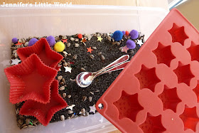 Firework themed sensory tub for toddlers