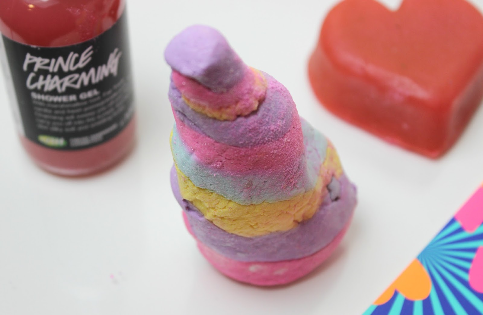 A picture of Lush Unicorn Horn Bubble Bar