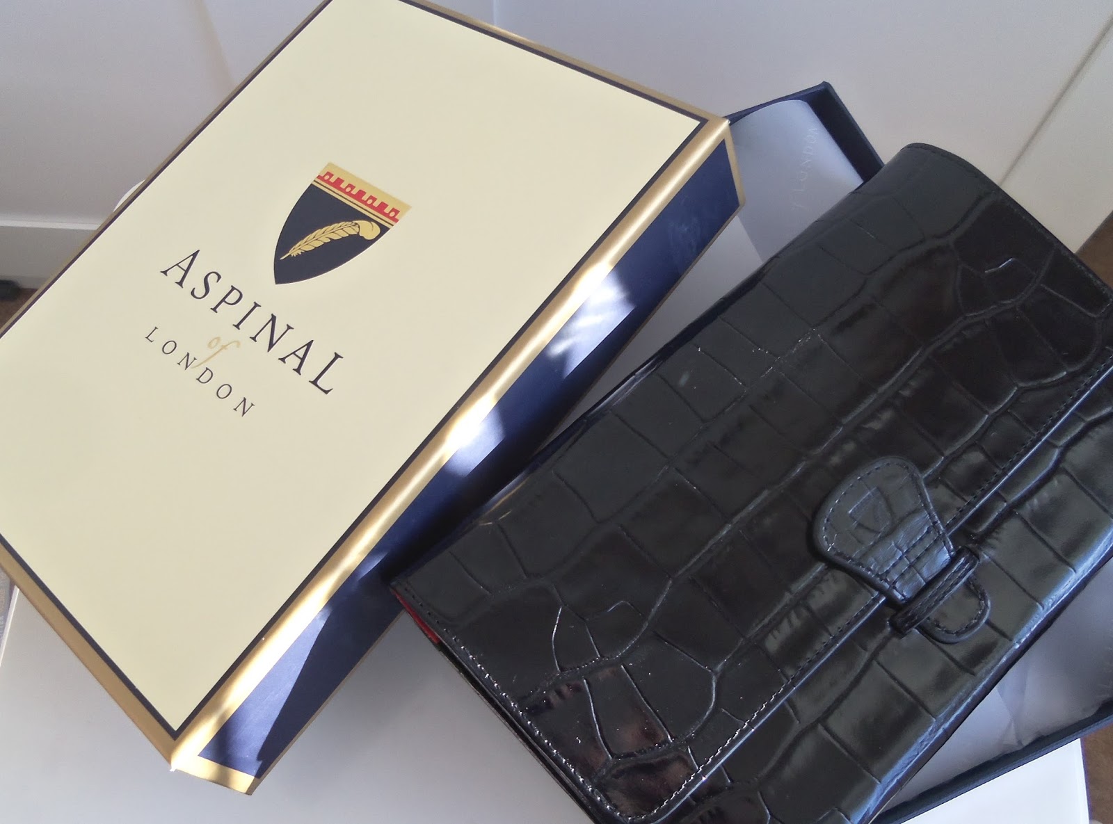 Aspinal of London Classic Travel Wallet Buttons and Bows X