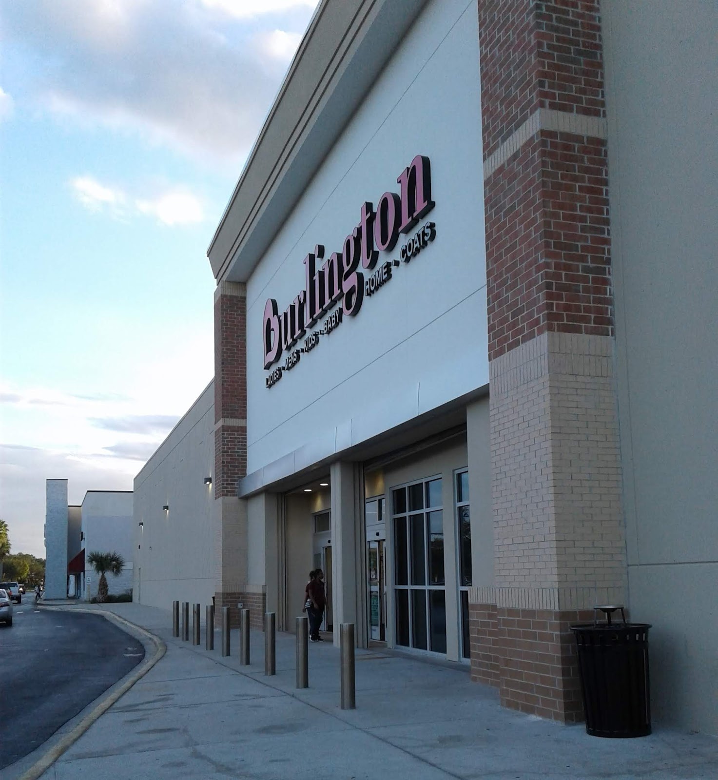 My Florida Retail Blog: The Burlington Authority - Burlington (Coat Factory) - Melbourne, FL