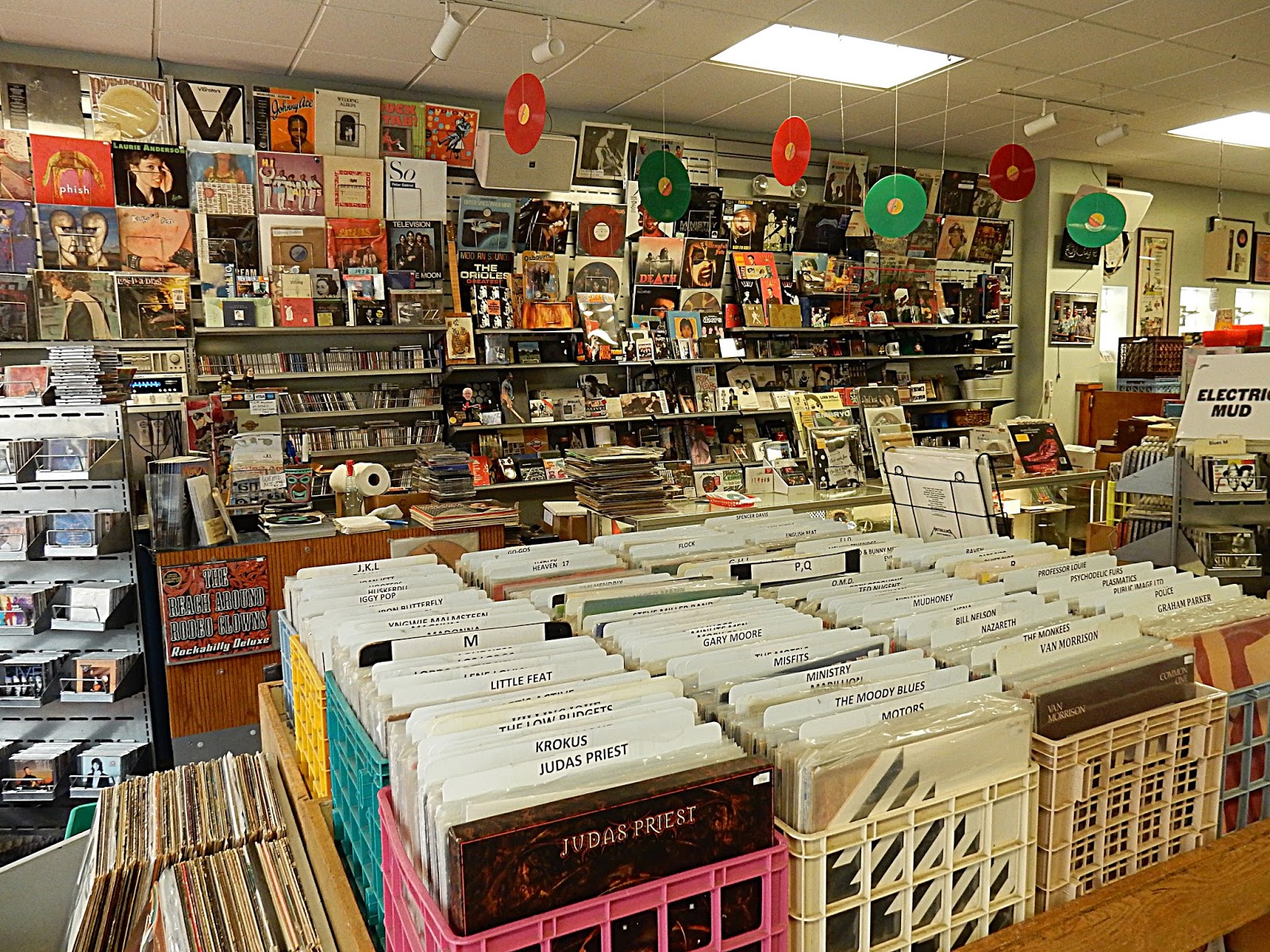 Record Collector Bordentown Vinyl Seeker