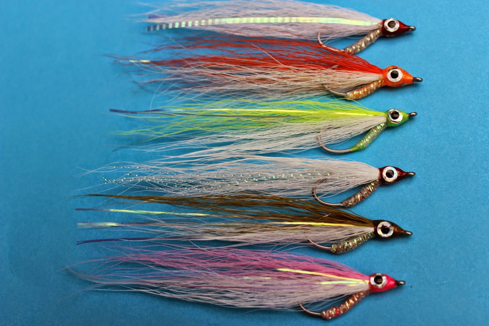silver-scales-fly-tying-bendback-minnows-weedless-flies