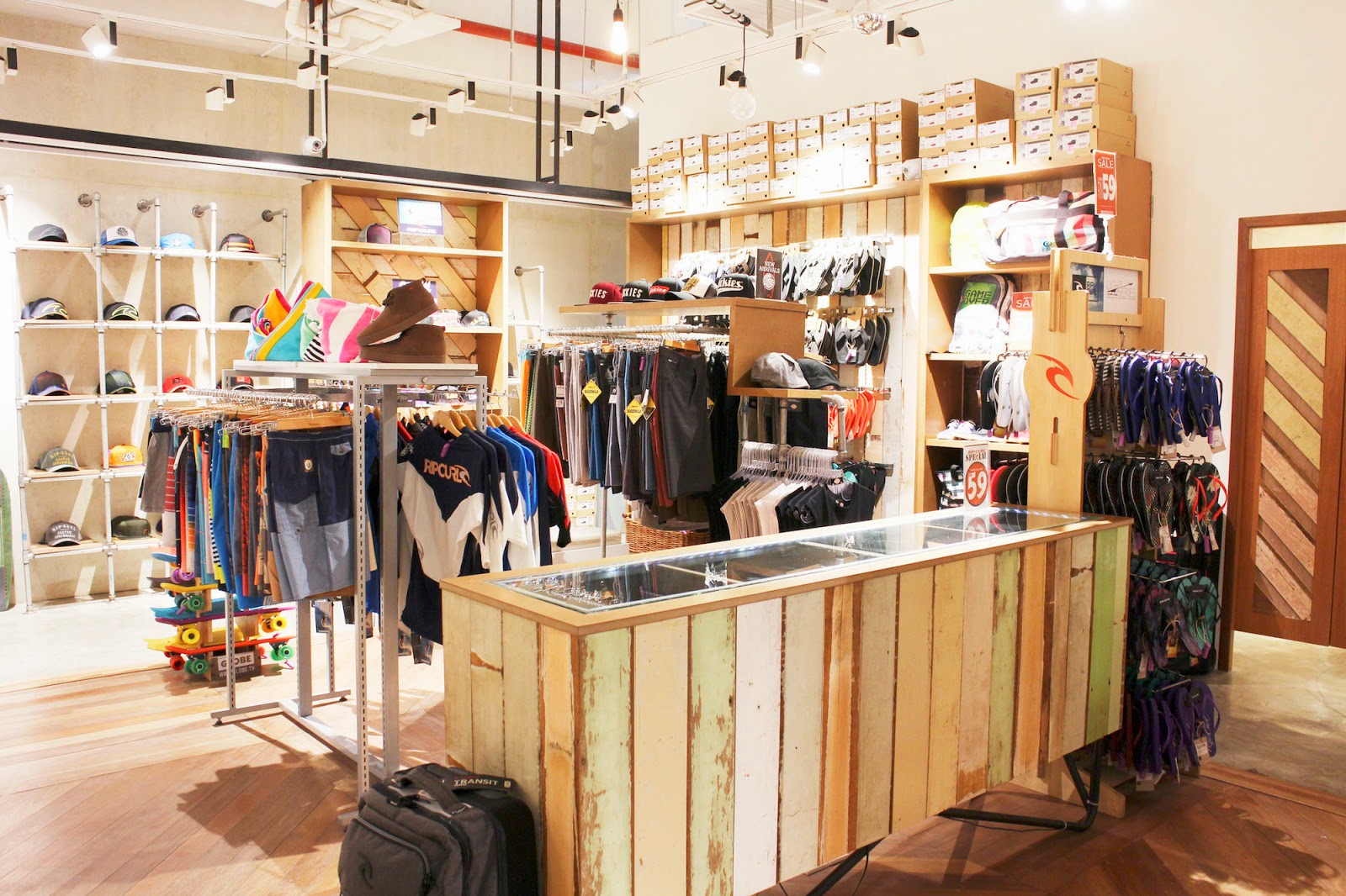 sunway pyramid adidas original