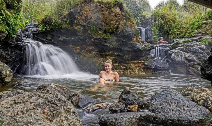 8 Things You Have to Do in New Zealand - Soak in a natural thermal pool