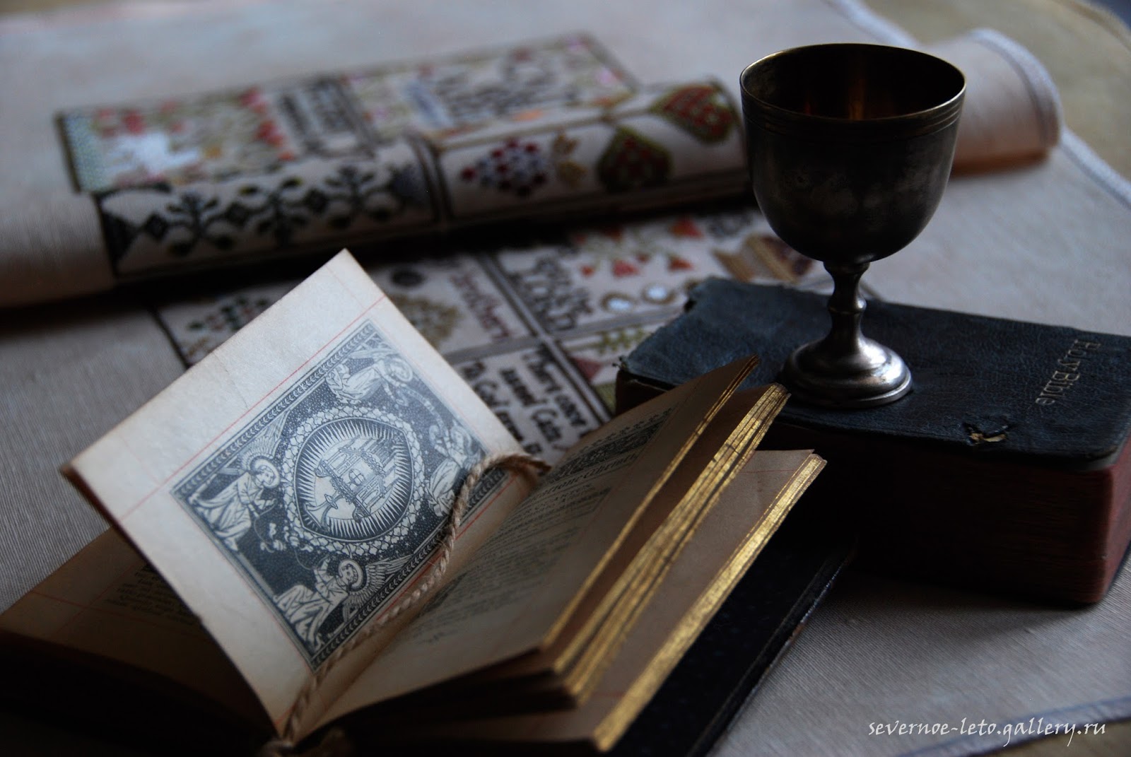 Вышивка с историей Plum Street Samplers Brother's Keeper