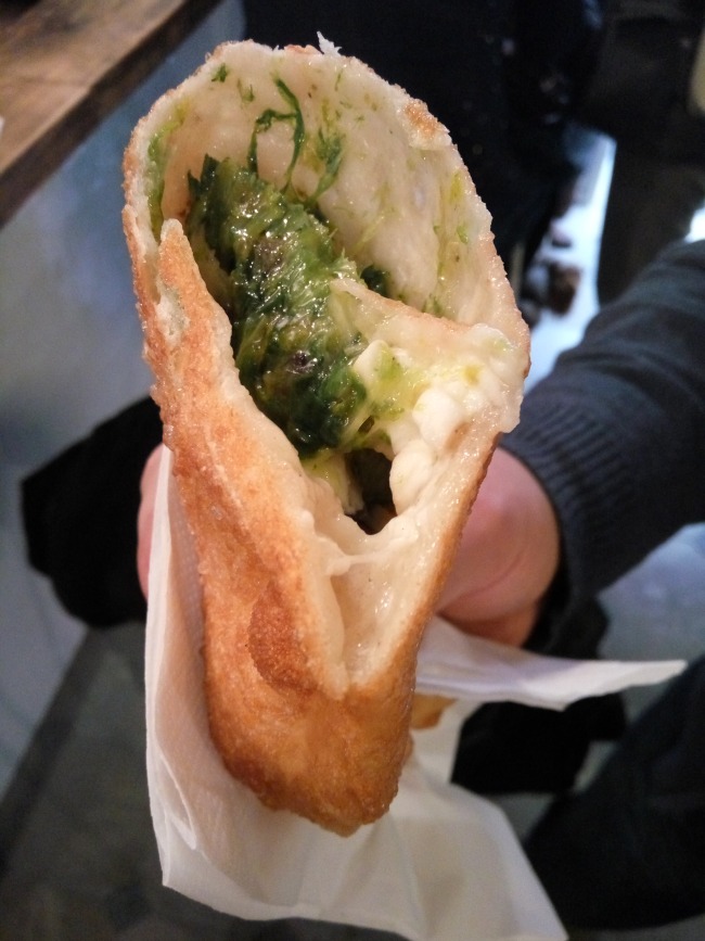 acqua e farinasississima DON vera pizza fritta napoletana