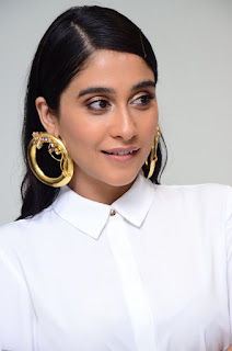 Actress Regina Cassandra New Stills At Evaru Movie Success Meet Actress Regina Cassandra New Stills At Evaru Movie Success Meet