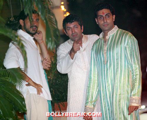Farhan Akhtar, Kunal Kohli and Abhishek Bachchan - (4) - Amitabh Bachchan Diwali Bash Photos