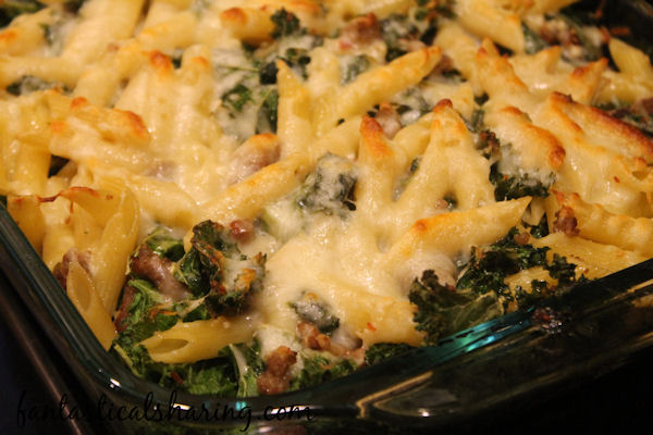 Italian Sausage and Kale Baked Ziti // This baked sausage and kale pasta dish is uncomplicated without sacrificing flavor! #recipe #pasta #sausage #kale #maindish