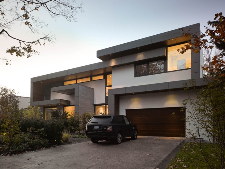 World Of Architecture Modern Mansion In Toronto By Belzberg Architects Group Architecture firm saota have gone about putting a major modern twist on the typical lakehouse aesthetic in a remote canadian town. modern mansion in toronto by belzberg