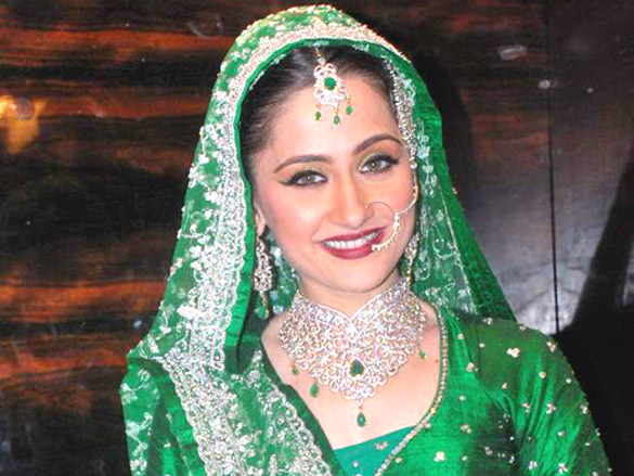 Sanjeeda Sheikh Green Wedding Dress1 - Aamir Ali & Sanjeeda Sheikh's wedding reception Pics
