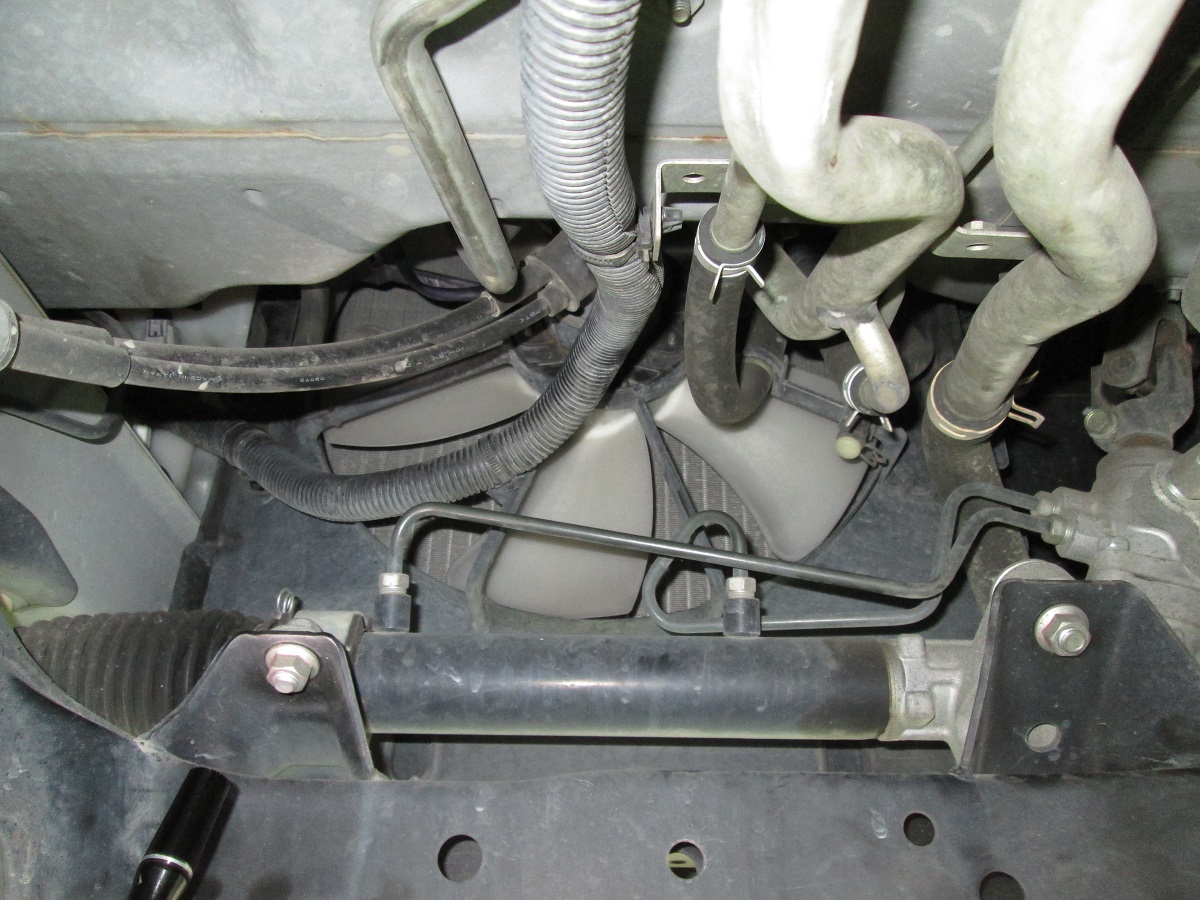 のびのび お仕事 自己流自動車整備 電動ファンモータ不良 ハイゼット エアコンが冷えません D