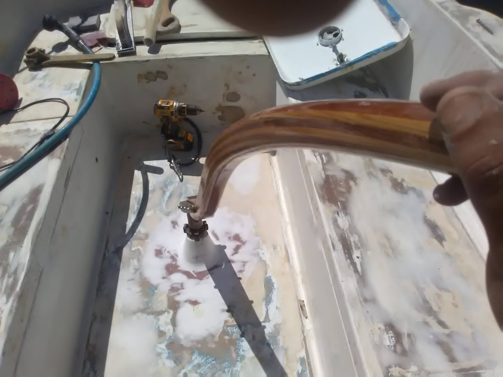 Sailing Whimsy Wheeltotiller conversion