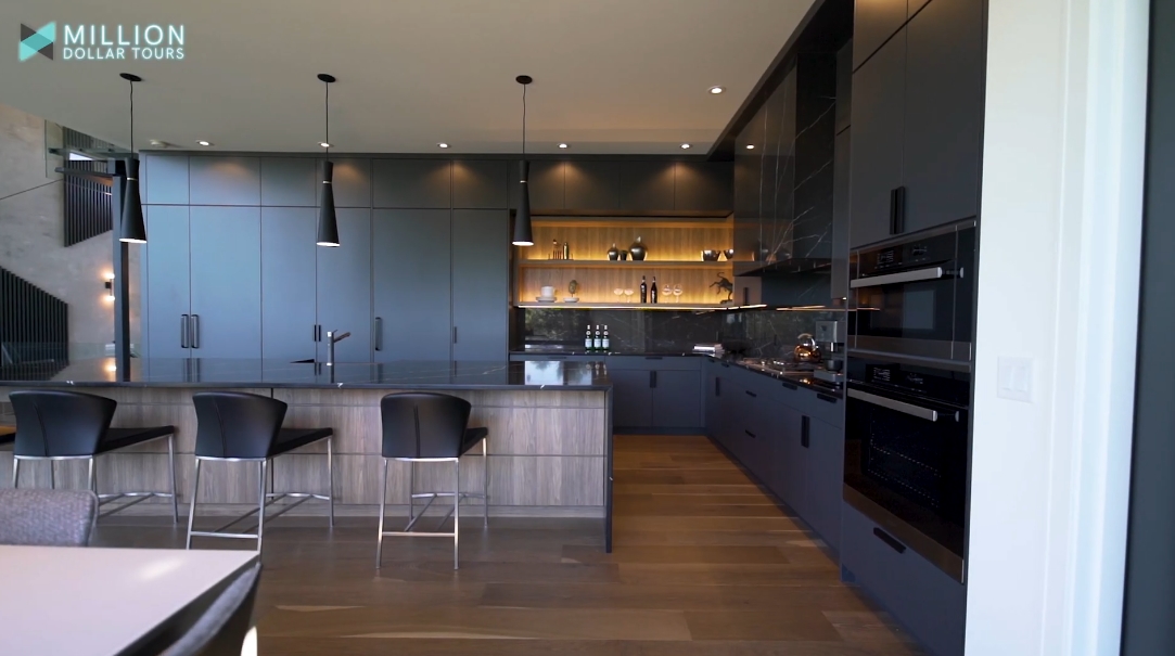 43 Interior Design Photos vs. 2432 Sovereign Crescent SW, Calgary Luxury Home Tour