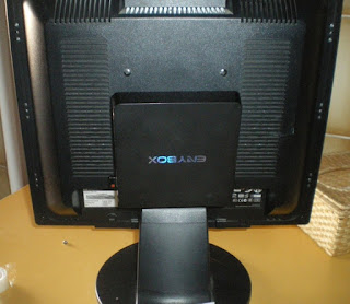 Adaptador VESA  Mini PC  a Monitor 2
