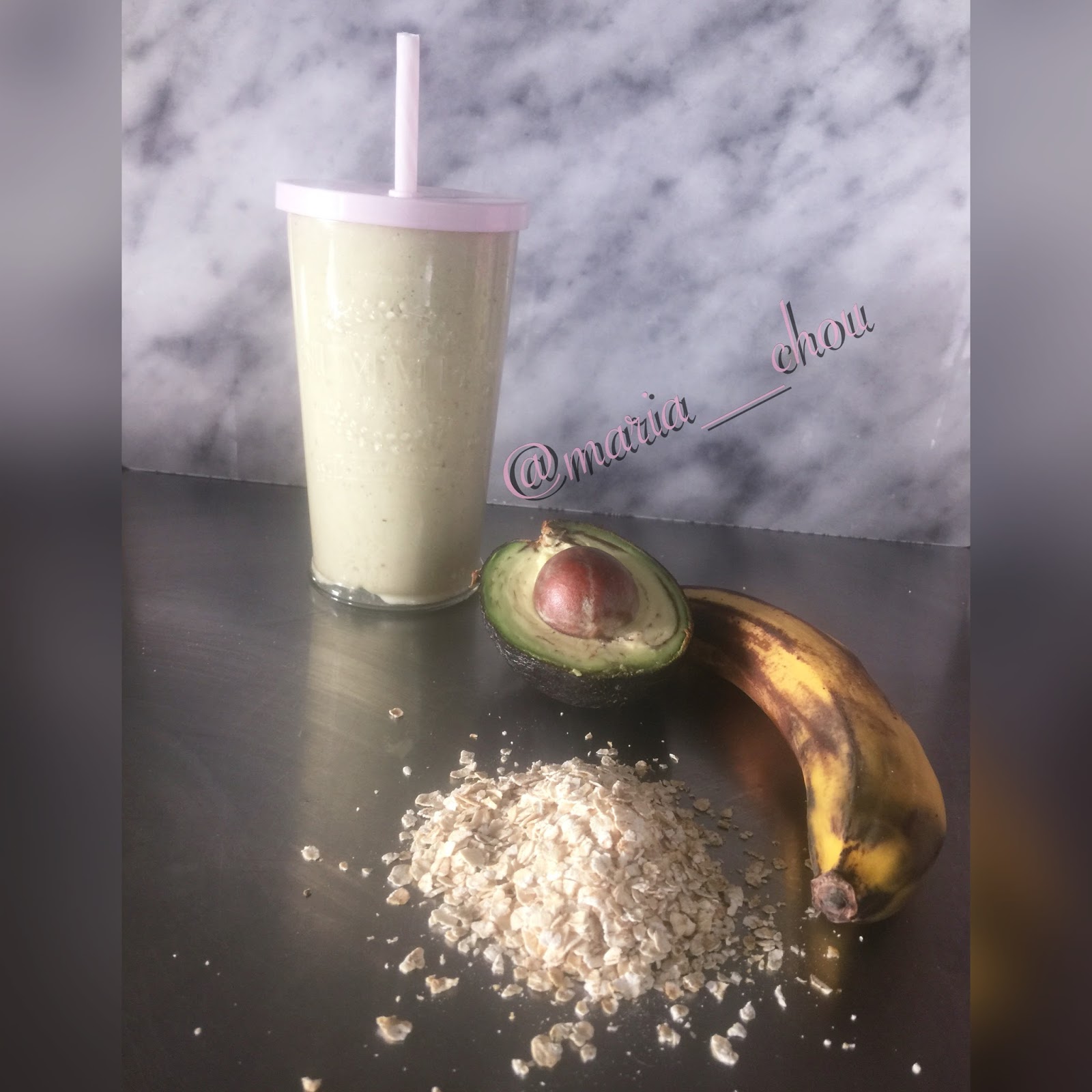 Smoothie protéiné avoine / banane / avocat