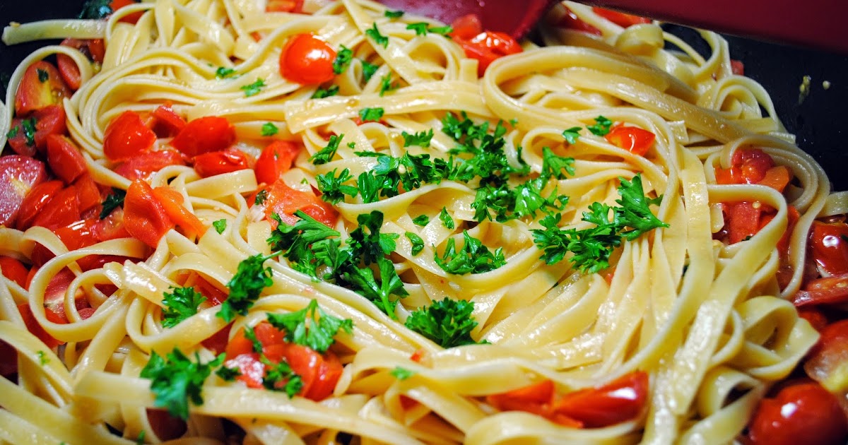 Chez Popine Pasta with tomatoes and anchovy butter