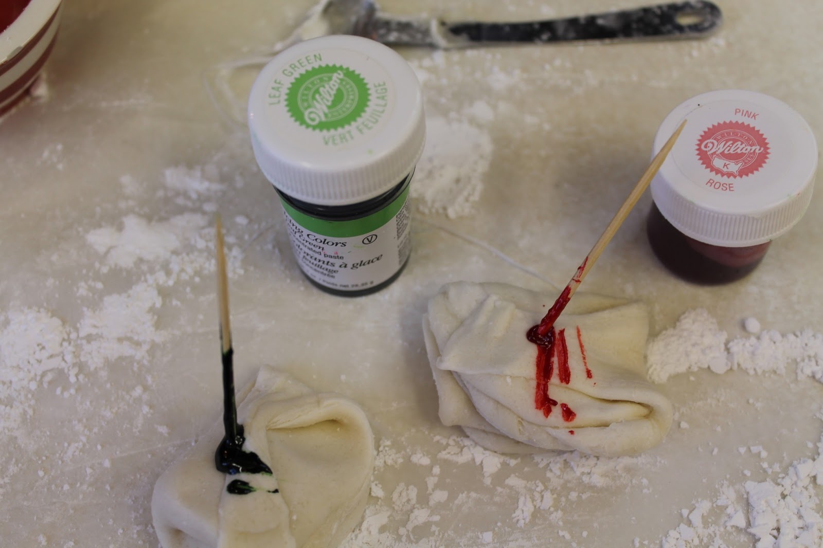 My Creative Mommy Making Your Own Bubble Gum!