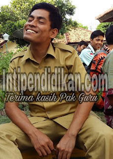  Peran guru sangat besar dalam pengelolaan kelas Peran Guru Dalam Dunia Pendidikan Indonesia