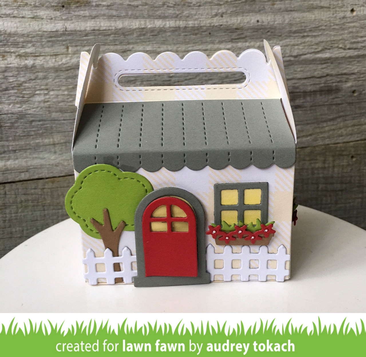 Lawn Fawn Intro Scalloped Treat Box Spring House AddOn + Tiny Gift