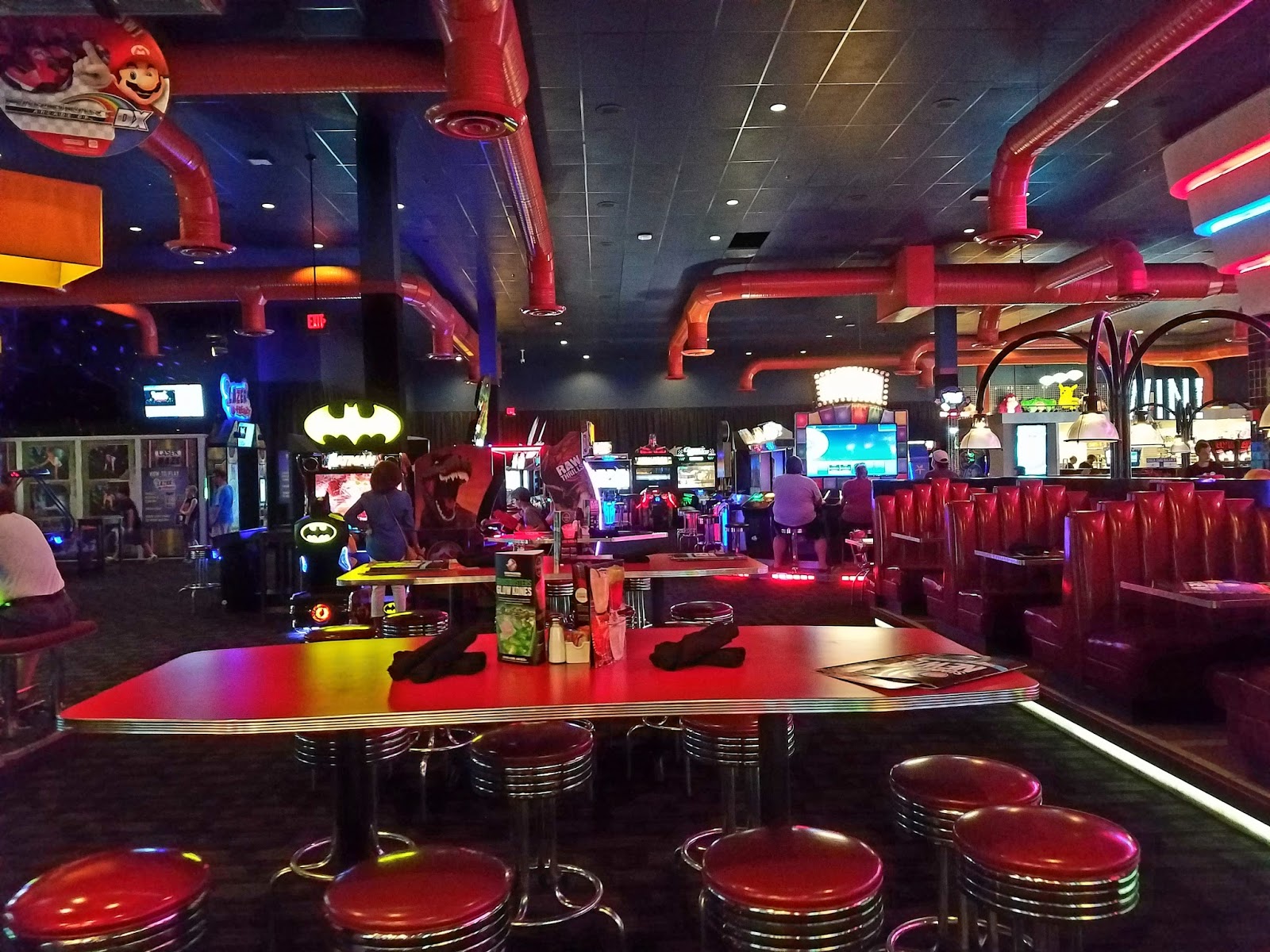 Play St. Louis Dave & Buster's, Maryland Heights