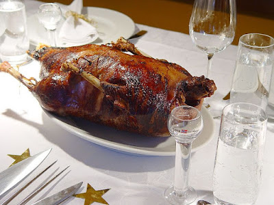 INTERNATIONAL:  CHRISTMAS:  2 German goose recipes