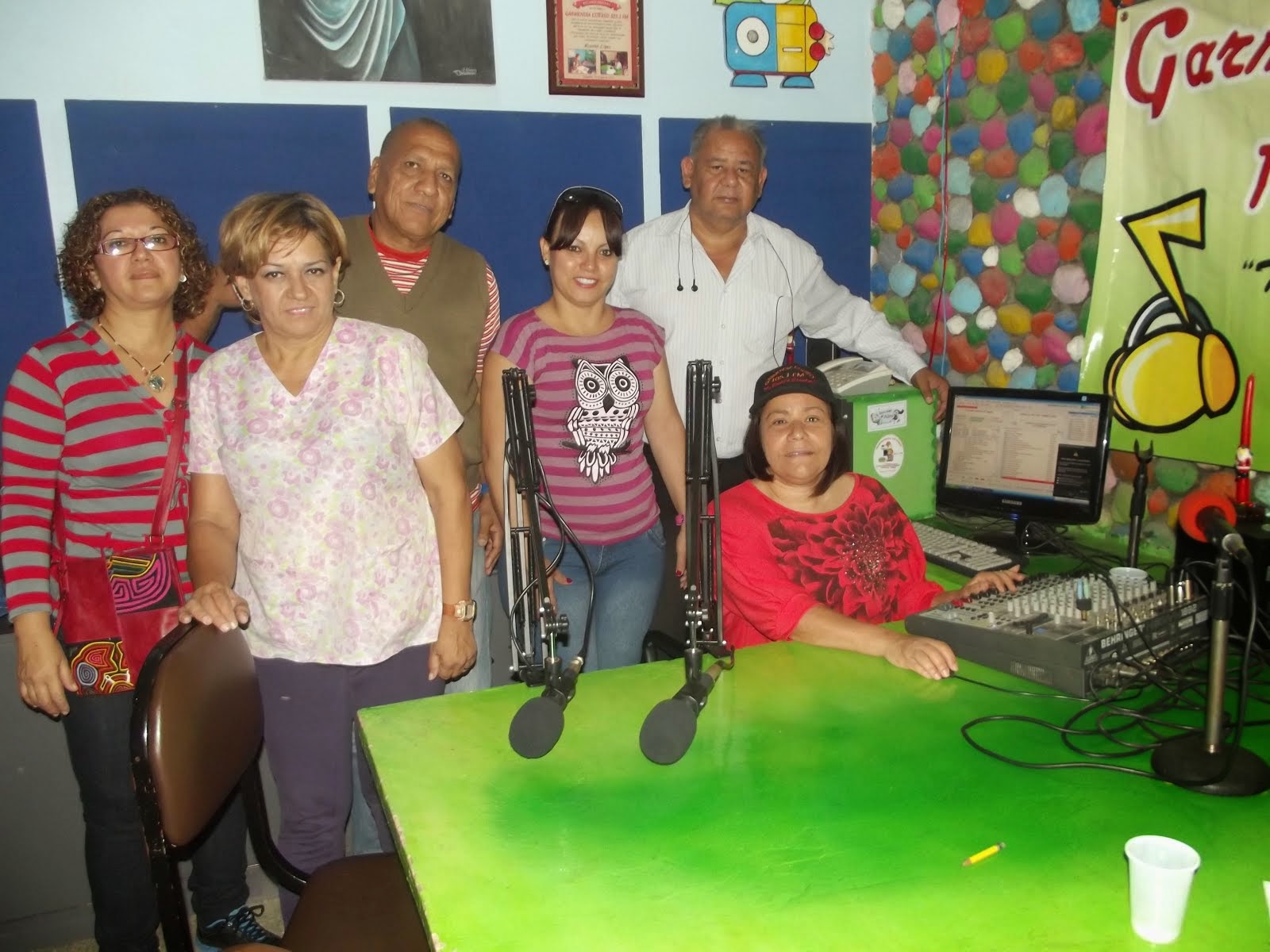 LA PROFESORA MARUBI ARCAS VISITA NUEVAMENTE NUESTRA RADIO GARMENDIA ESTEREO 105.1 FM