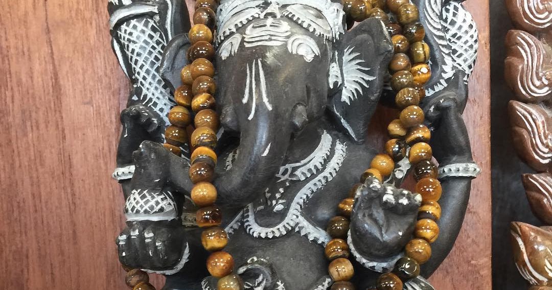 Home Decor Idea: Hindu God Statue