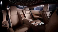Rolls-Royce Wraith back interior