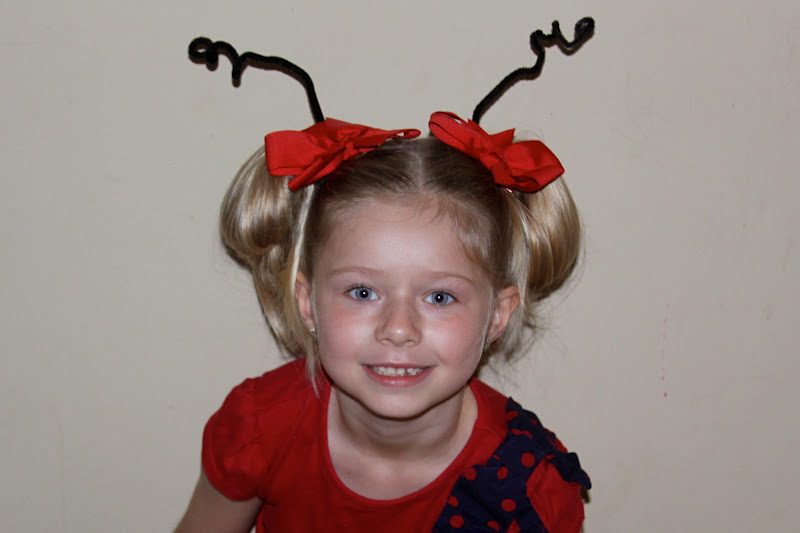 cindy lou who pop figure