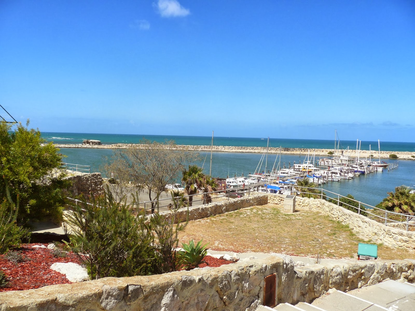 MobileMarshies: PERTH 2 - TWO ROCKS AND YANCHEP (JANUARY 2014)