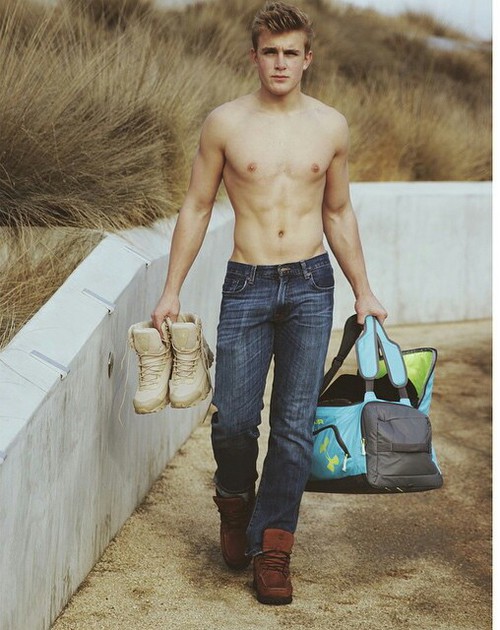 Alexis_Superfan's Shirtless Male Celebs Jake Paul shirtless from a