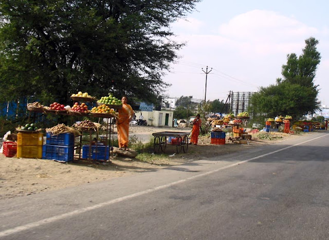 fruit market on highway
