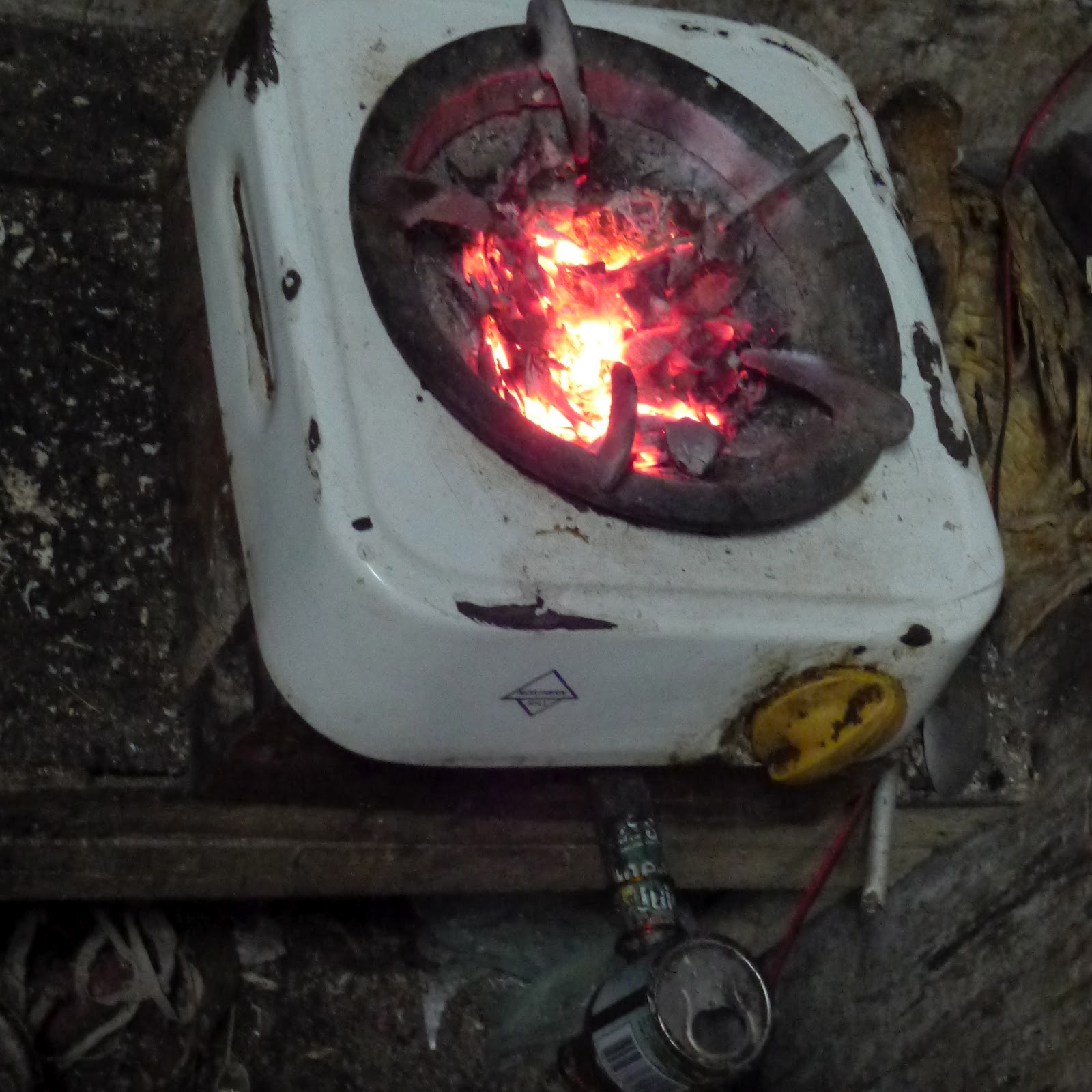 adventures in sustainability Improvised Charcoal Stove, Magallanes