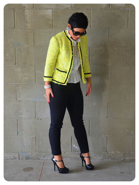 DIY Hand Sewn Chanel Inspired Jacket + Pattern Review V7975 |Fashion ...
