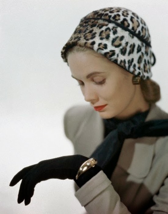 40 Beautiful Fashion Photo Shoots from the 1940s by Constantin Joffé ...