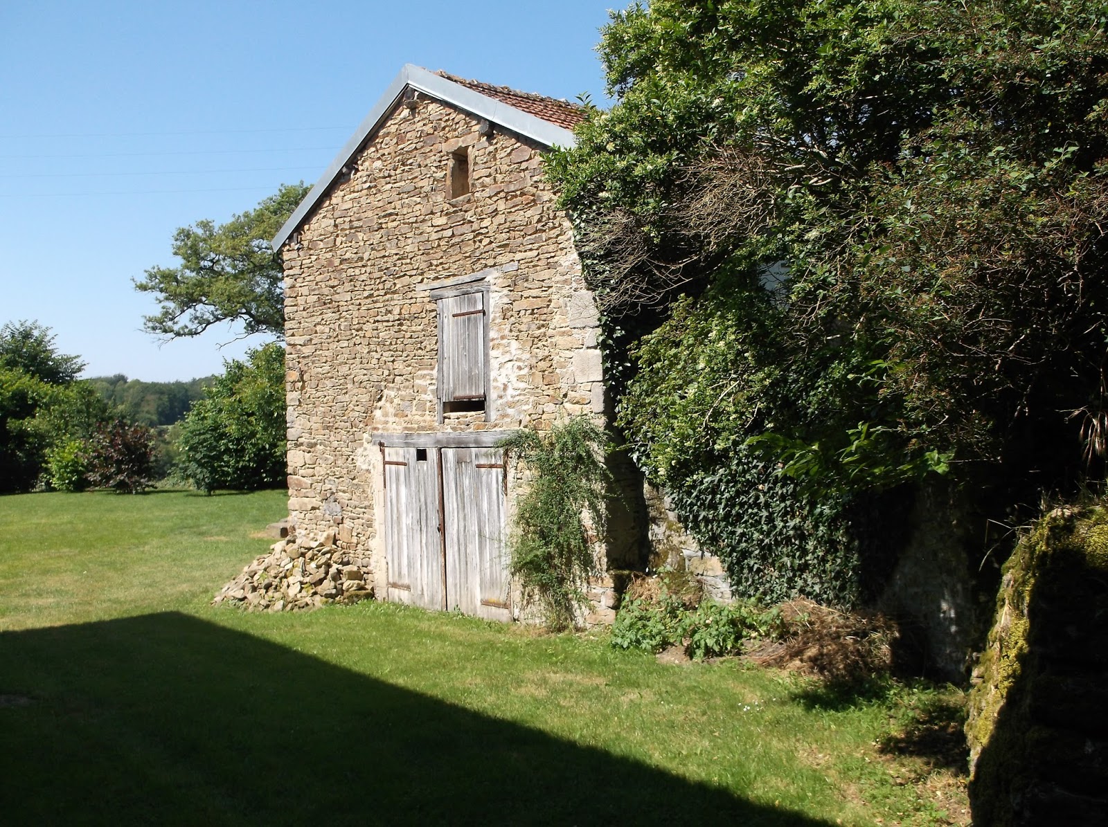 A vendre For sale Sud Creuse France Saint Sulpice Les Champs... 23480