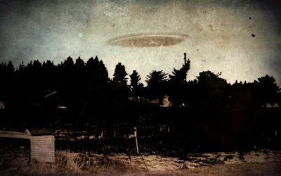 Νοήμονα όντα και ιπτάμενοι δίσκοι  