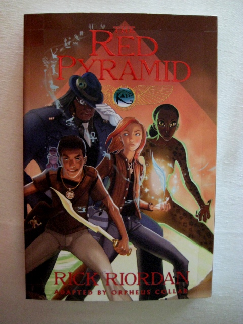 ChCse's blog: Book Review: The Red Pyramid: The Graphic Novel