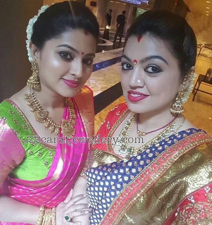 Sneha her Sister in Traditional Jewelry - Jewellery Designs