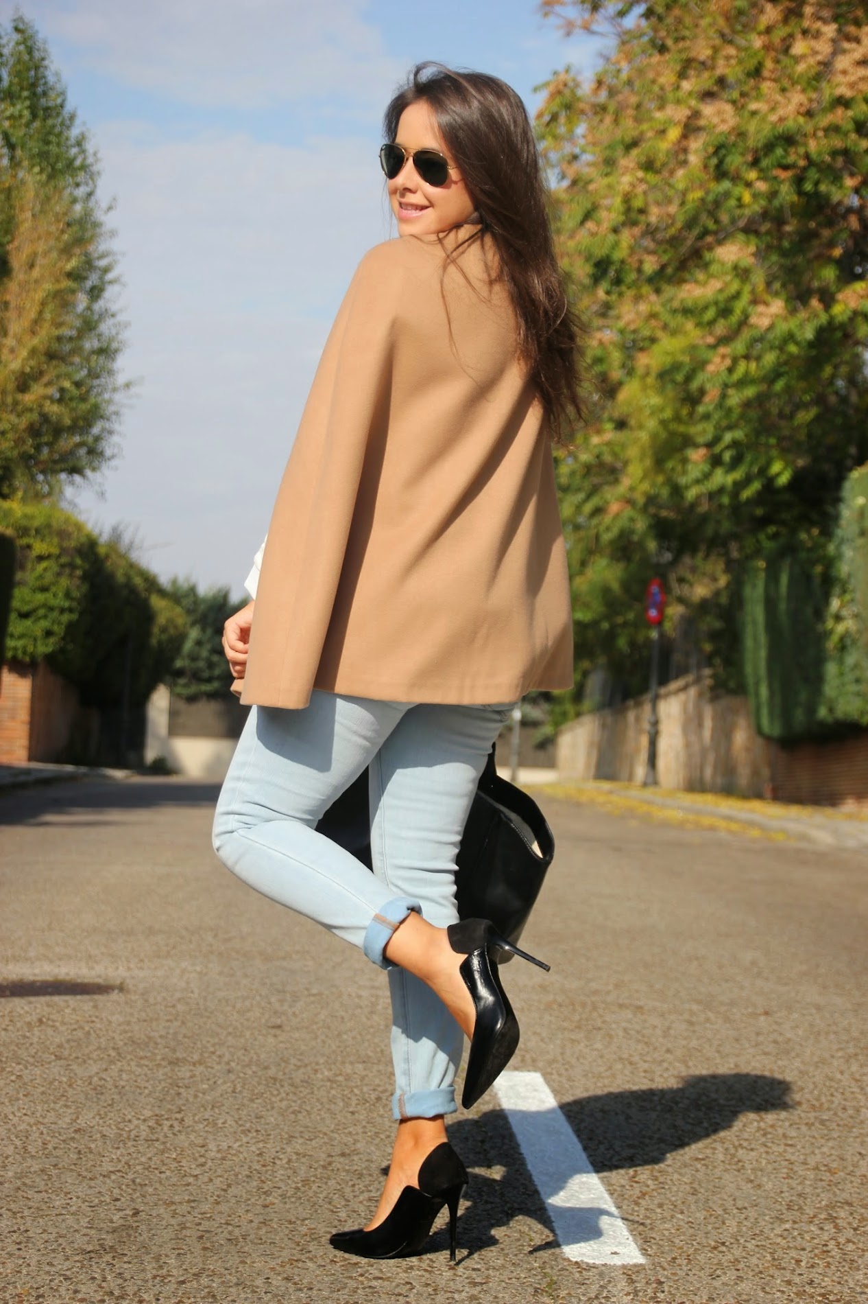 DIY Costura: Cómo hacer Abrigo Capa