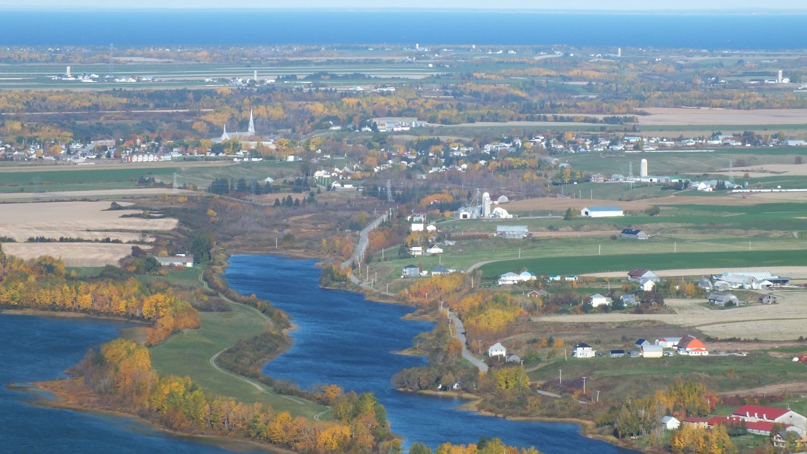 Région du SaguenayLacSaintJean MRC de LacSaintJeanEst